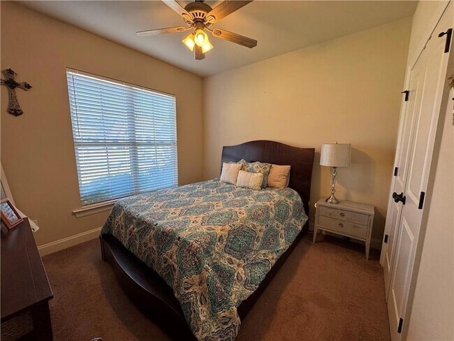 Building Photo - 1933 Bryce Dr