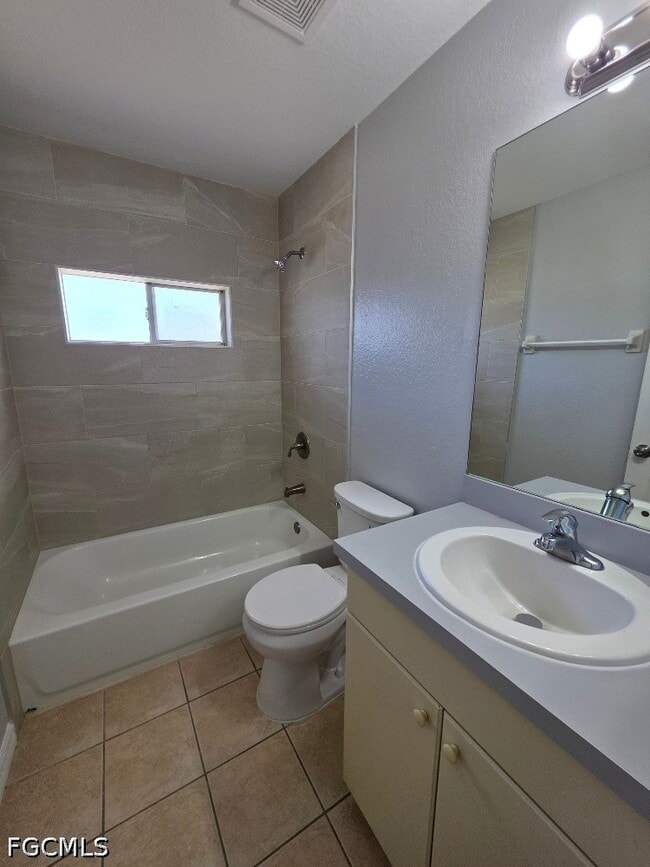 Building Photo - 2419 Joe Ave S