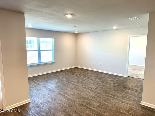 Building Photo - 4016 Pioneer Ln.