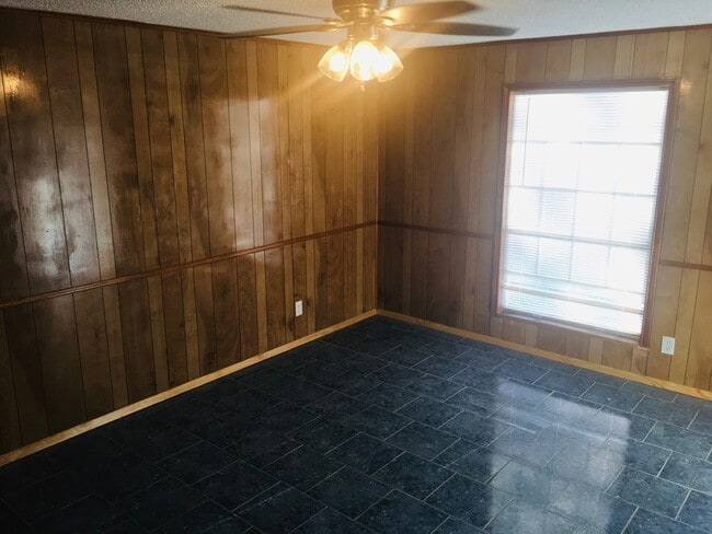 Building Photo - 19135 County Rd 520A