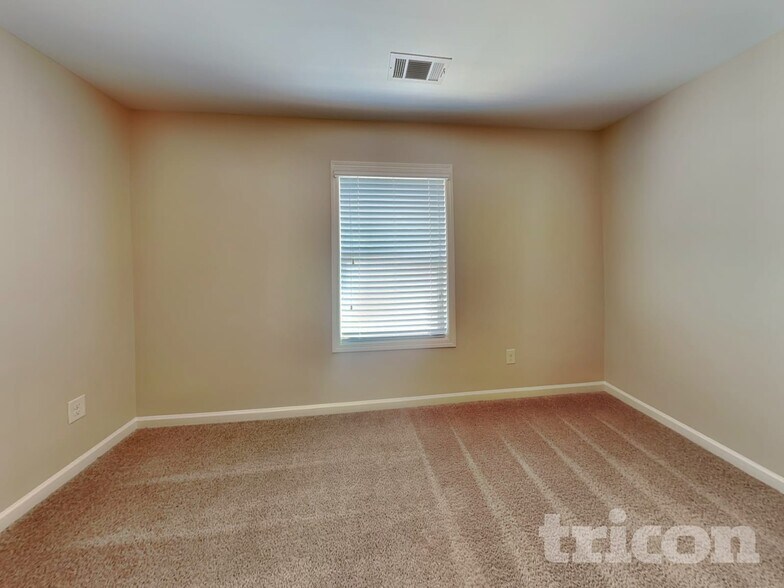 Building Photo - 253 Ryans Point