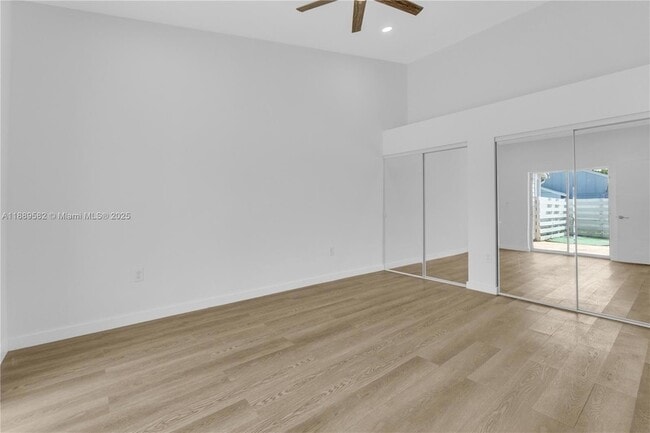 Building Photo - 13737 SW 147th Cir Ln