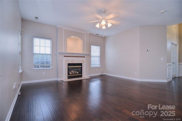 Building Photo - 17237 Baldwin Hall Dr