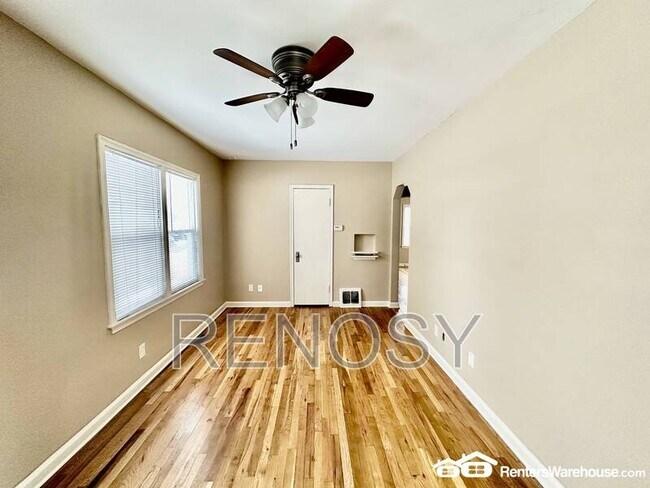 Building Photo - 3822 52nd St
