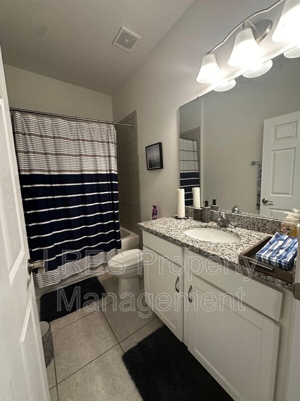 Building Photo - 3130 Amaranth St