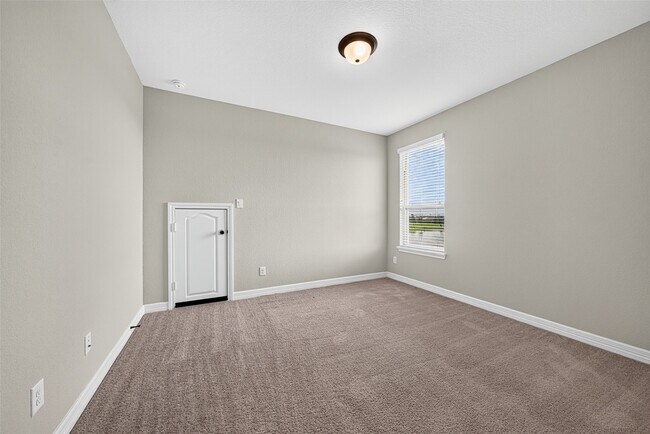 Building Photo - 26302 Misty Ember Ln