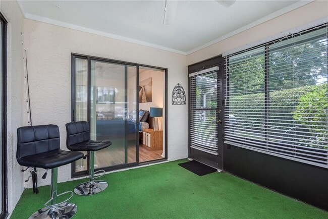 Building Photo - 2713 Countryside Blvd