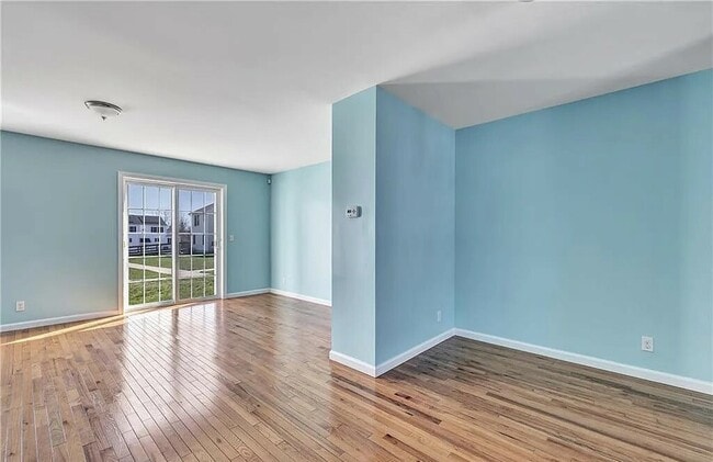 Building Photo - 800 Seaview Ave