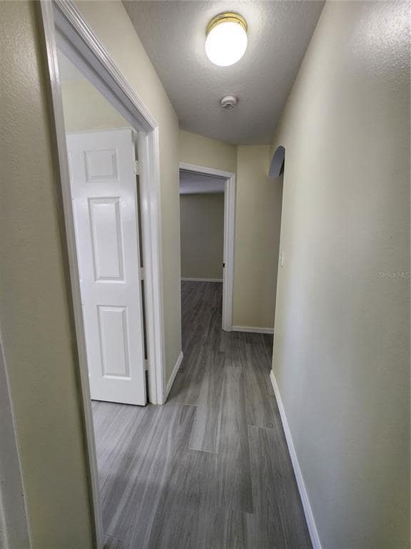 Building Photo - 819 Sandy Trail Pl