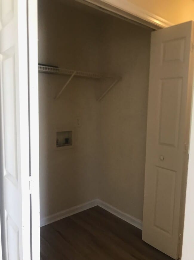 Building Photo - 2109 1st Ave