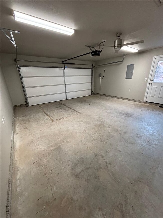 Building Photo - 4301 Christina Ct