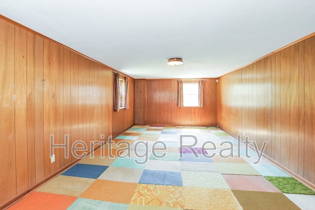 Building Photo - 5705 Haynes-Sterchi Rd