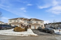 Building Photo - 5 Indian Field Dr