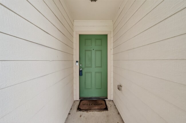 Building Photo - 4611 Snowdrop Ct