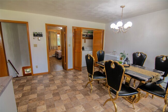 Building Photo - 409 Milan Ave