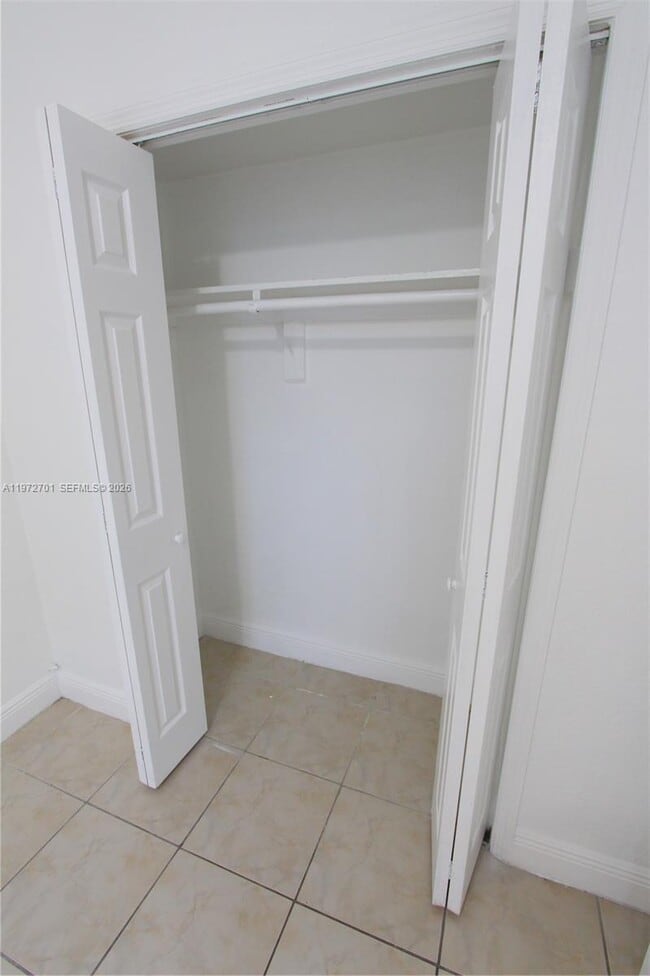 Building Photo - 801 NW 47th Ave