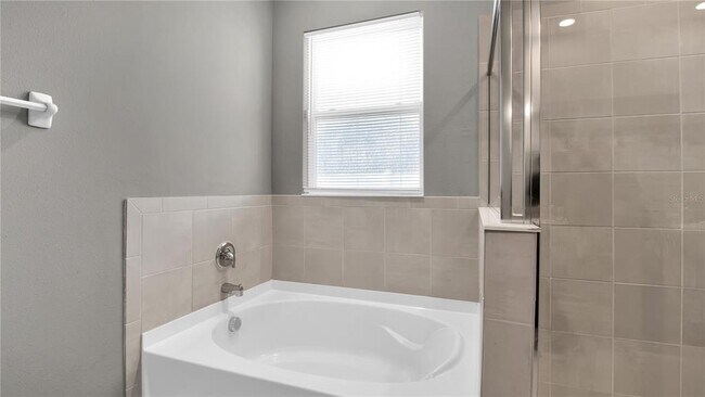 Building Photo - 5427 Flint Hills Dr