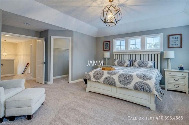 Building Photo - 9360 Rockys Ct