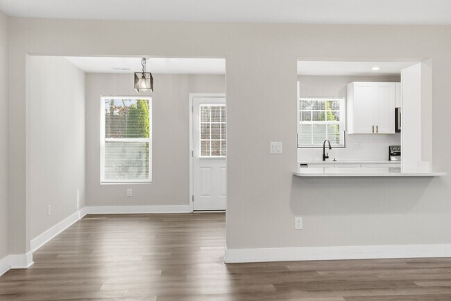 Building Photo - 4228 Dalcross Rd
