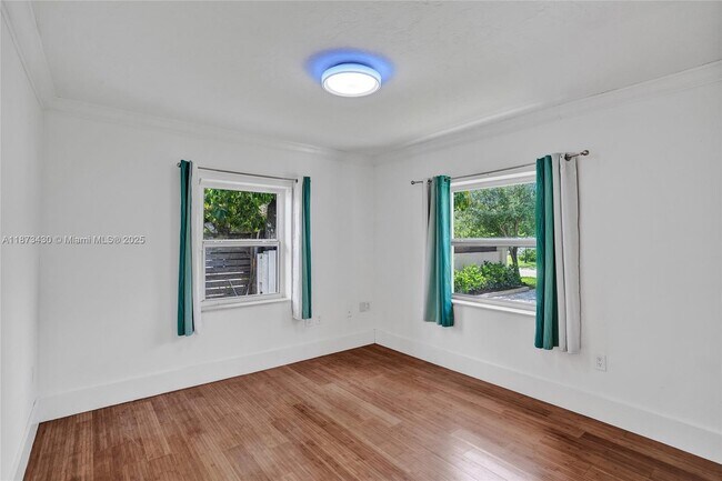 Building Photo - 221 NW 145th St