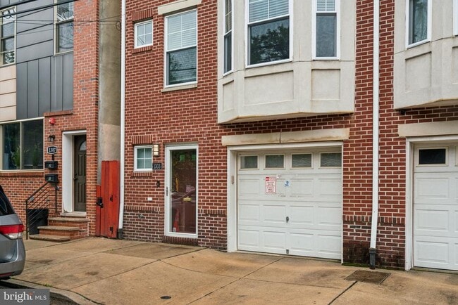 Building Photo - 1303 N 7th St