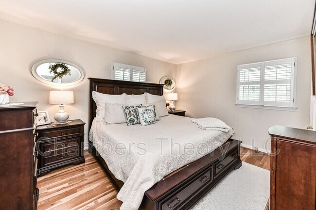 Building Photo - 7807 Suffolk Ct