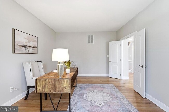 Building Photo - 19925 Interlachen Cir