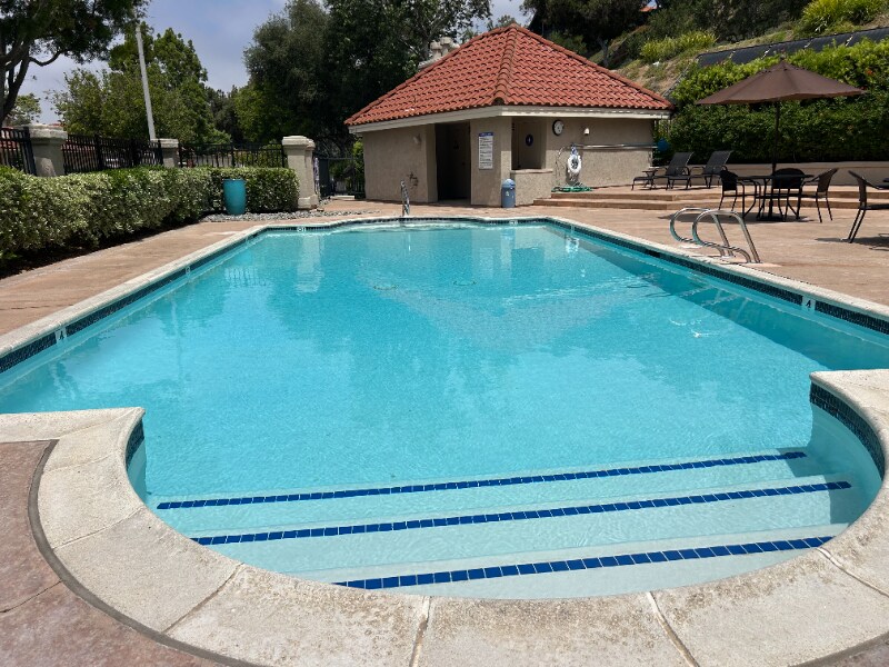 Building Photo - 29092 Laurel Valley Dr