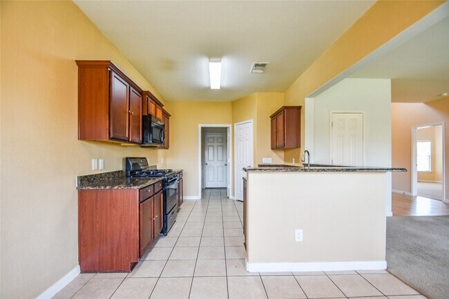 Building Photo - 784 Keel Line Dr