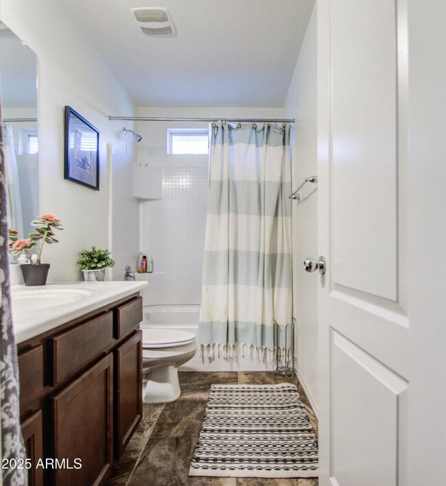 Building Photo - 4357 E Pony Ln