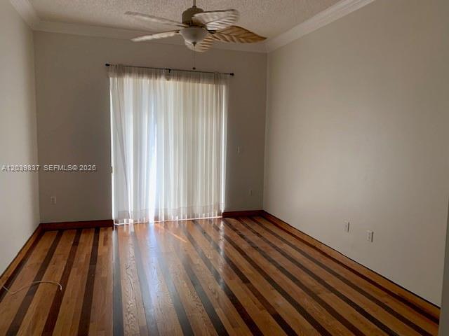 Building Photo - 440 SE 23rd Ln