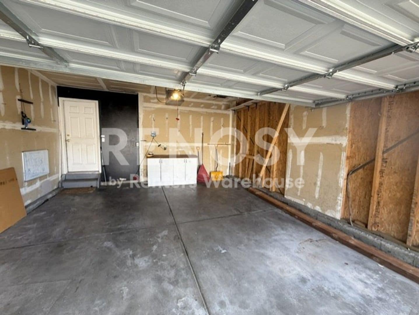 Building Photo - 18969 E Linvale Pl