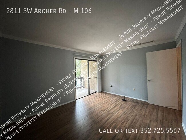 Building Photo - 2811 SW Archer Rd