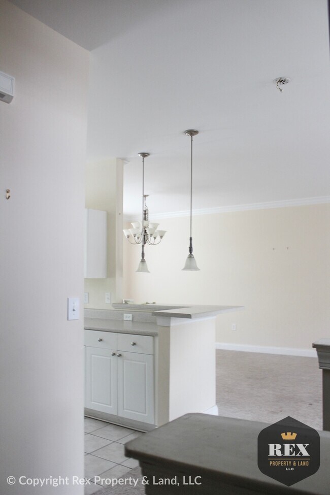 Building Photo - 112 Landing Dr