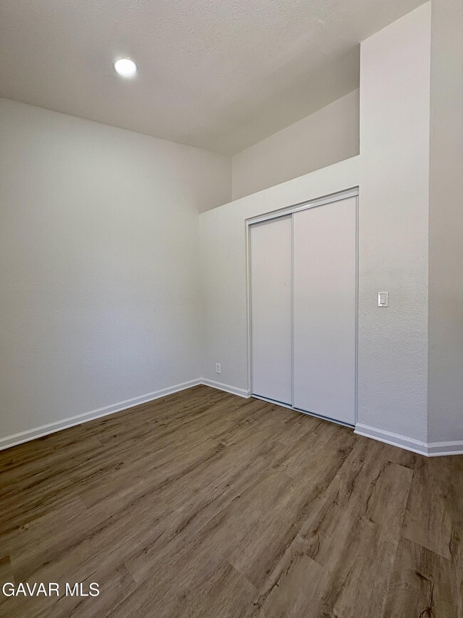Building Photo - 2137 Estrella Ct