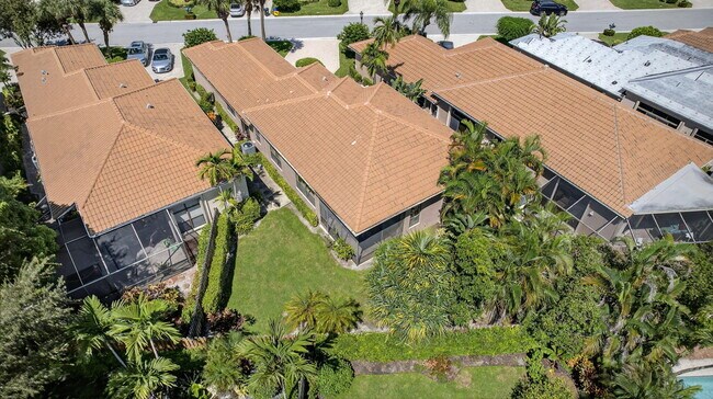 Building Photo - 4548 Barclay Fair Way