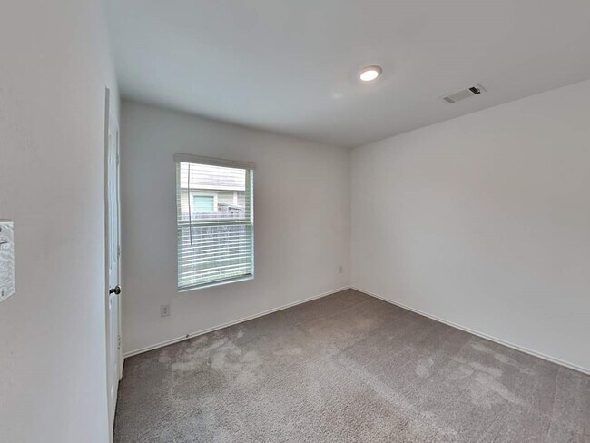 Building Photo - 5928 Rimini Landing Ln