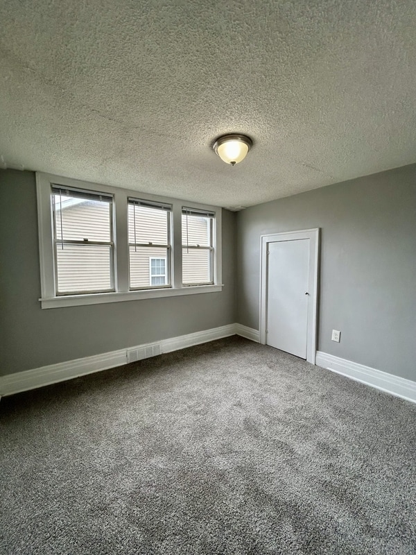 Building Photo - 3415 12th St