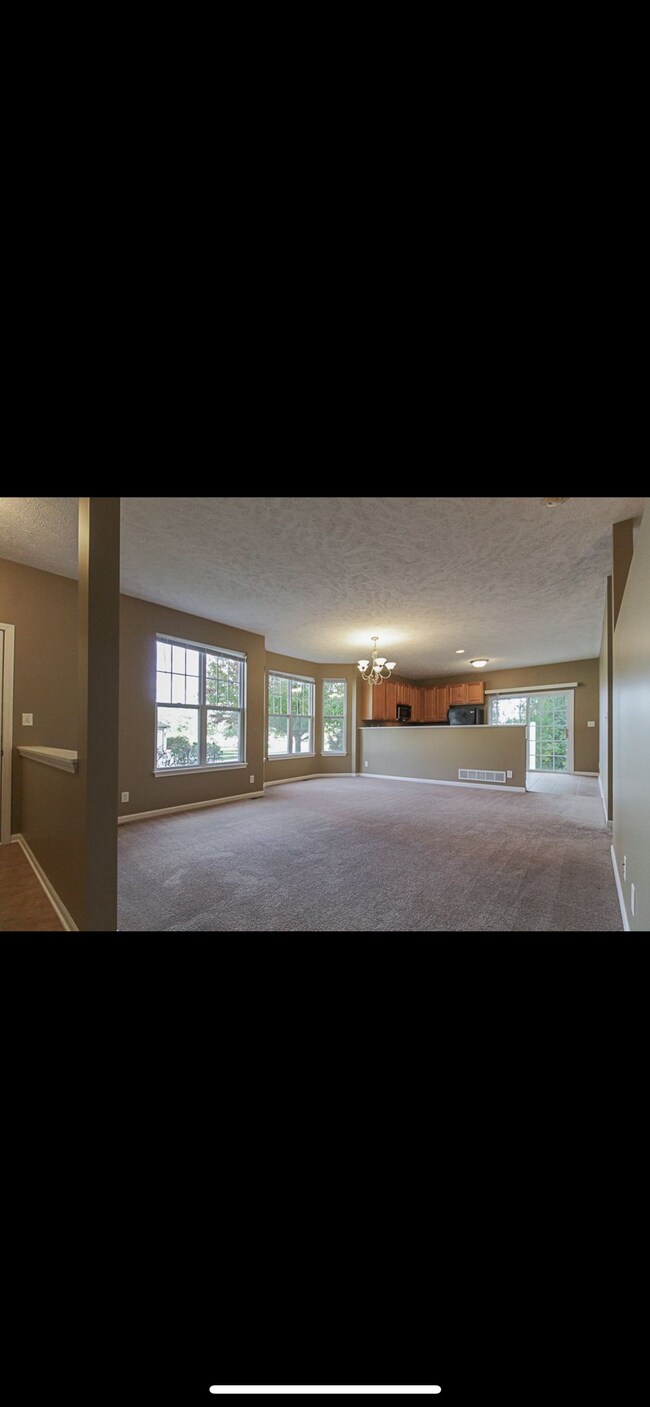 Building Photo - 5523 Sandhutton Ct