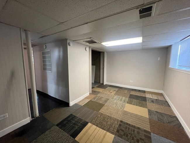 Building Photo - 22223 Navaho Ave