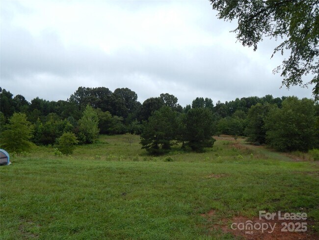 Building Photo - 5312 Davis Rd