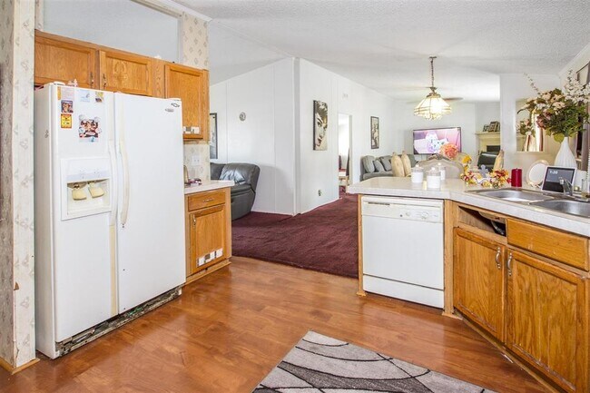 Building Photo - 8623 Farm to Market 1960 Bypass Rd W