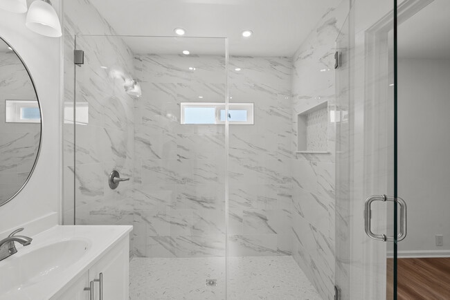 Master Bathroom - 3820 Orangedale Ave