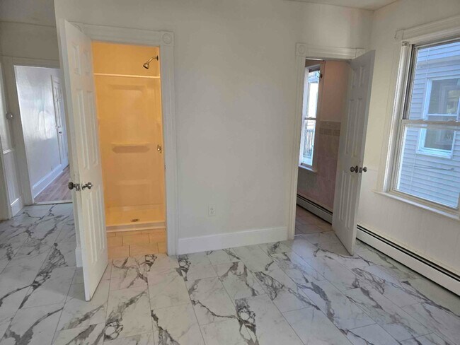 Building Photo - 80 Potters Ave