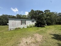 Building Photo - 441 Willow Run Rd