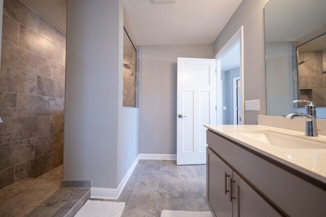 Building Photo - 6668 Coach House Ln