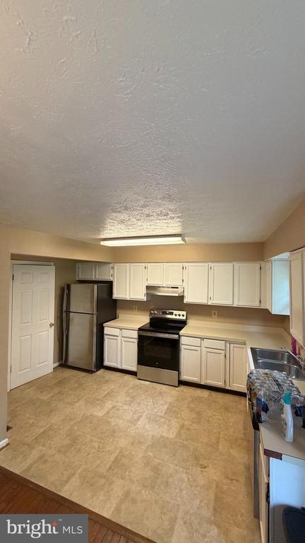 Building Photo - 11324 Clear Brook Ct