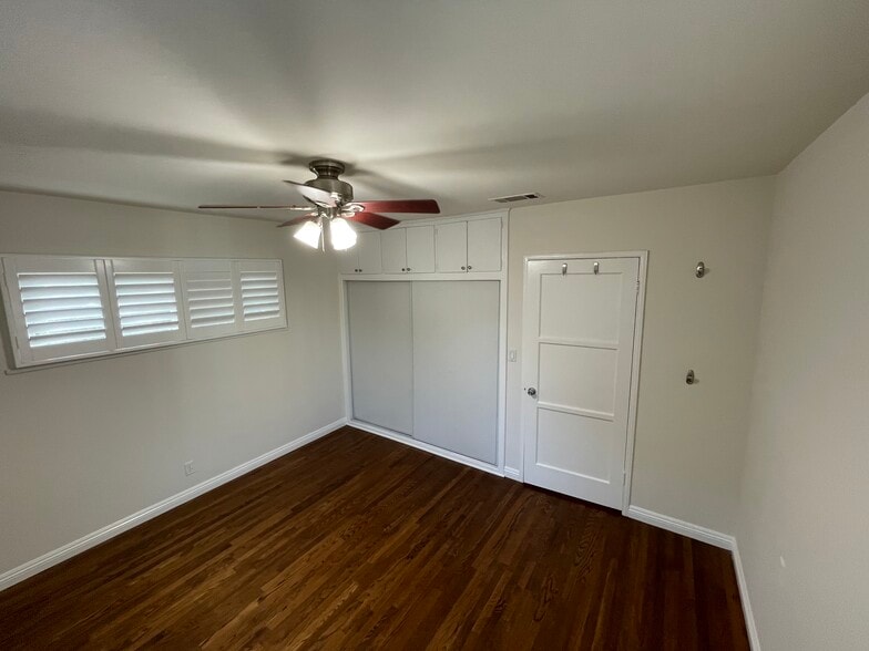 Bedroom 2 - 2060 Crestlake Ave