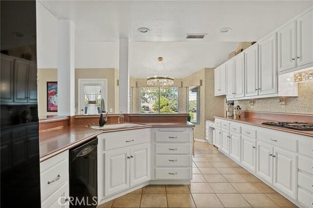 Building Photo - 1521 Fairway Oaks Ave