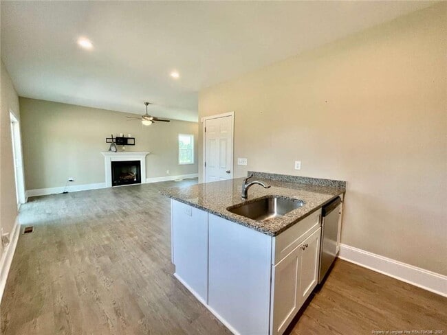 Building Photo - 733 Gridiron Wy